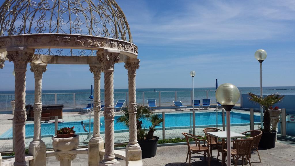 Hotel Casadei فانو المظهر الخارجي الصورة
